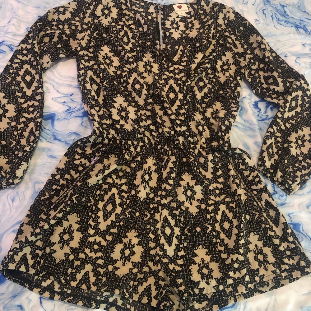 Long sleeve romper